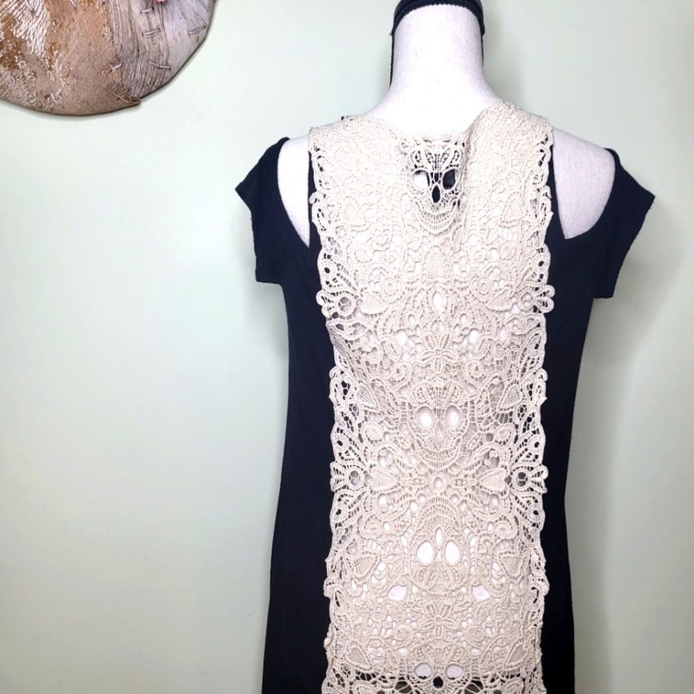Midnight Hour Black Cream Skull Short Sleeve Top Small